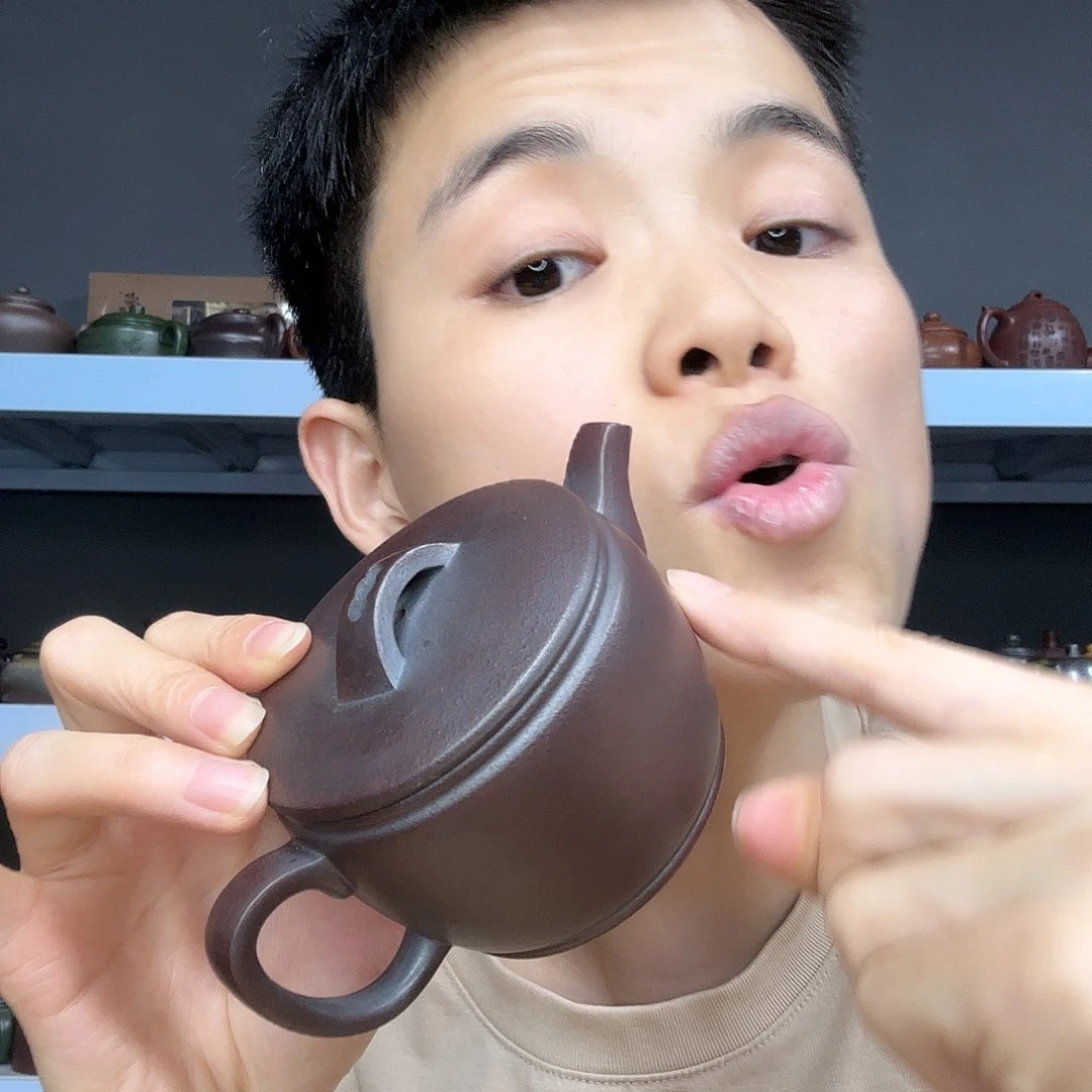 茶壶底槽青民间手艺人全手工制作