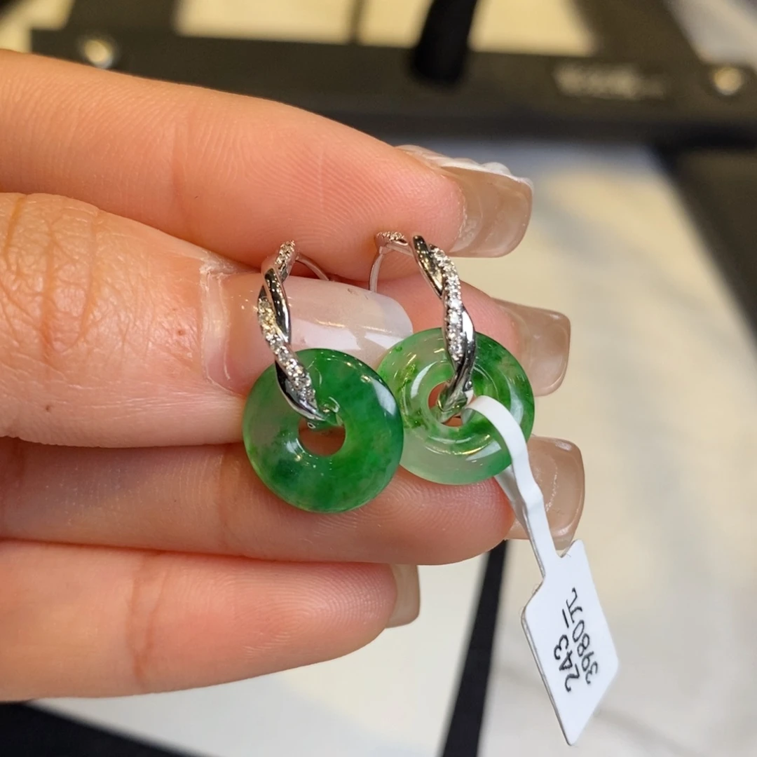 翡翠耳饰18K金镶嵌麻花耳包3200➕甜甜圈3980