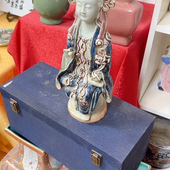 摆件邵****椒陶瓷摆件不固定一件带盒子