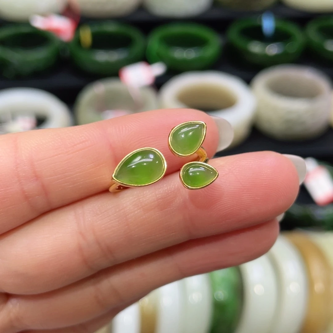 银S925镶嵌戒指和田玉