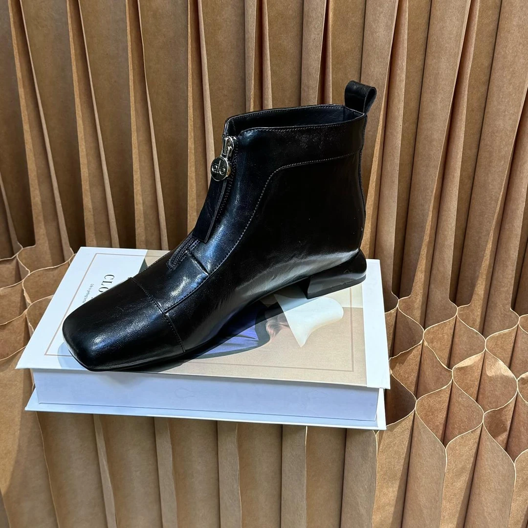 加宽加肥大码女鞋方头低跟软底前拉链百搭经典矮靴5372