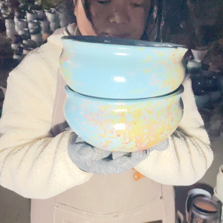 花盆紫砂口20高10瑕疵瑕疵