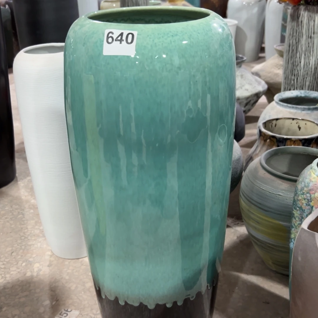 高度60口17无孔瑕疵