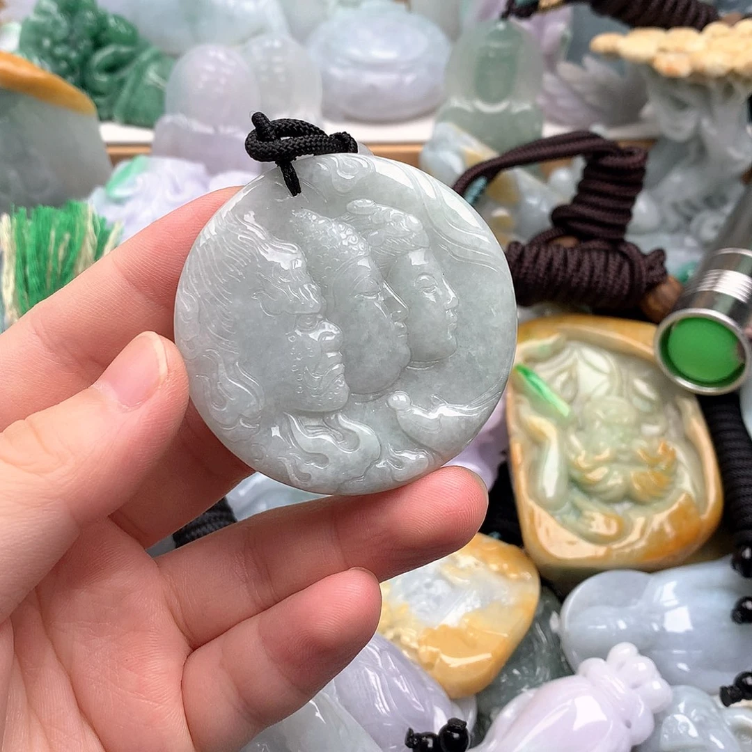 吊坠(不含链)未镶嵌翡翠