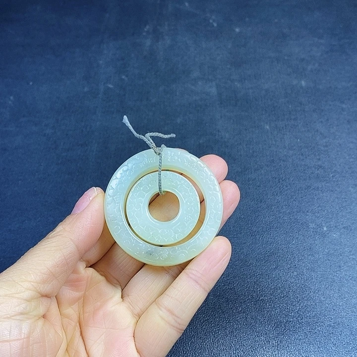 白玉菩提吊坠精选