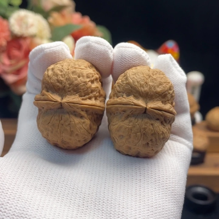 把件文玩核桃云南铁核桃2