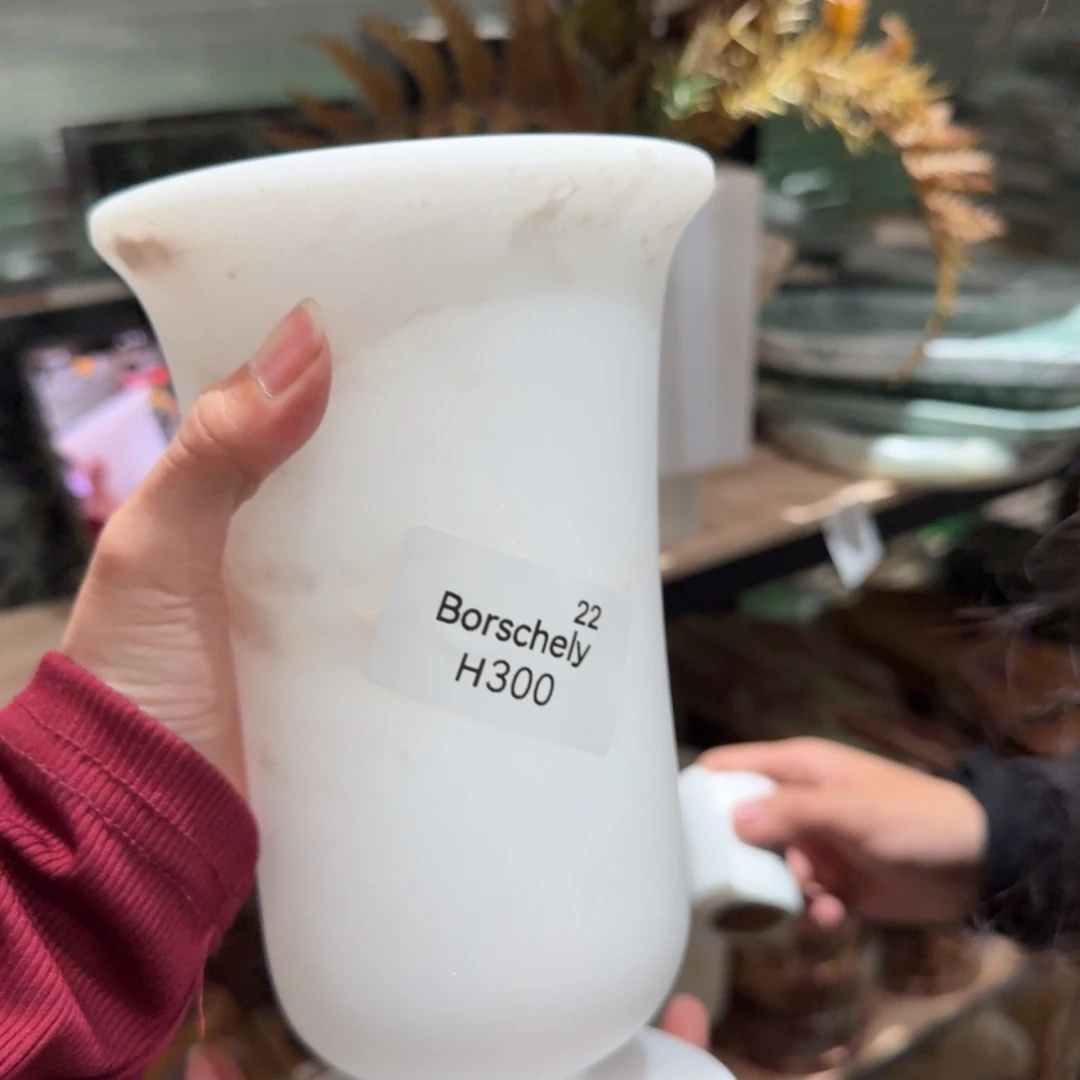 H300。