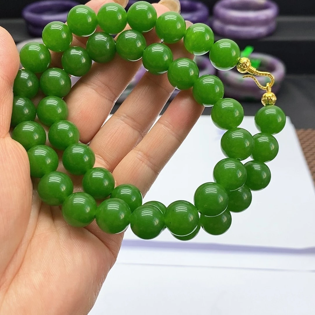 未镶嵌石英质玉（佘太翠）珠宝奇石