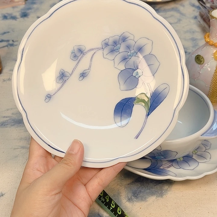 瓷片The first thing