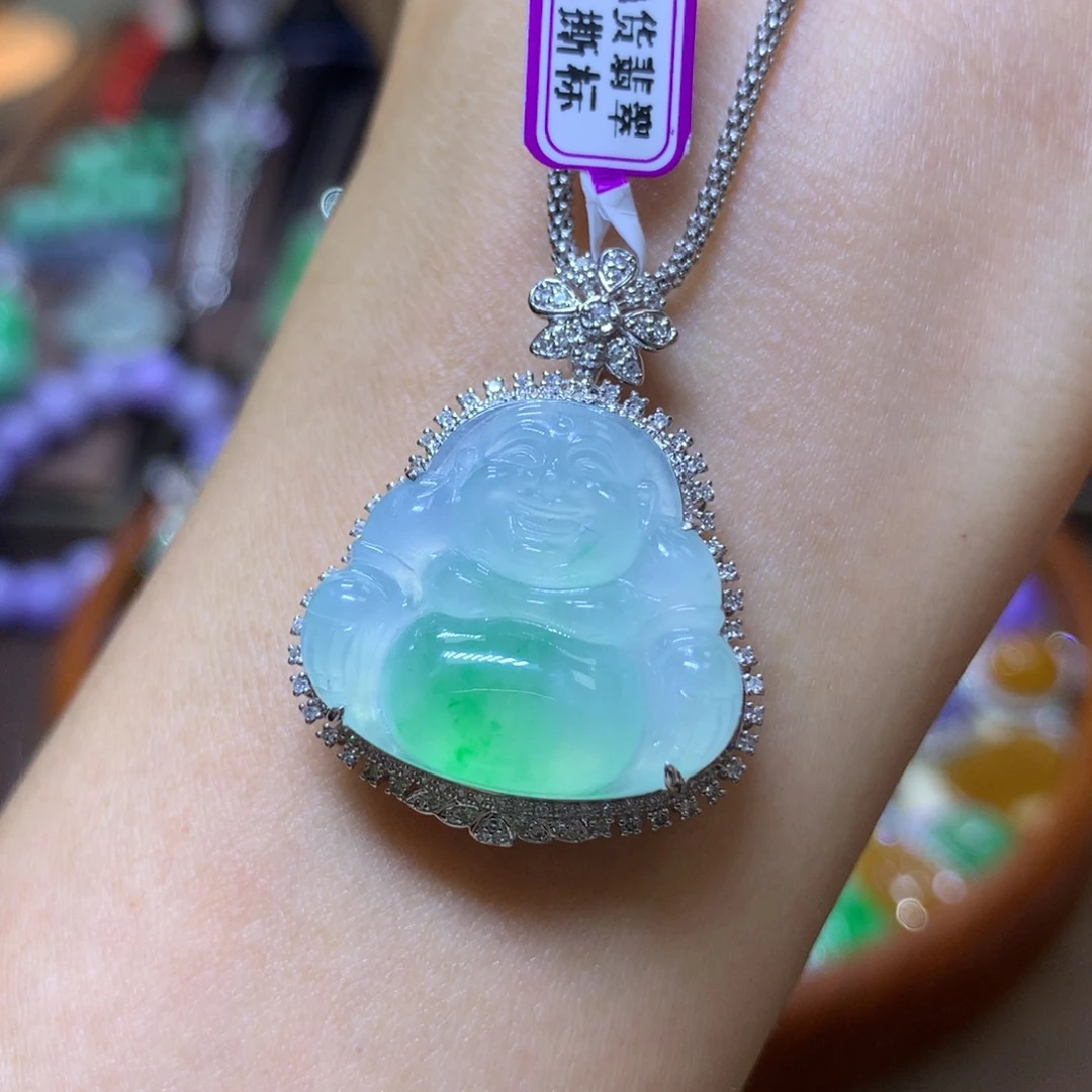 【闪购商品】翡翠颈饰18K金镶嵌翡翠