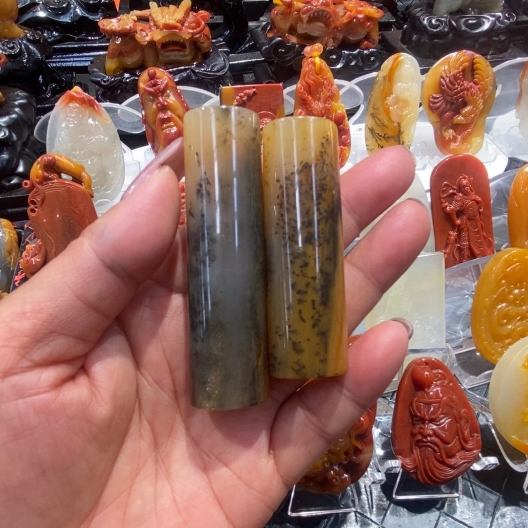 石英质玉（黄龙玉）合金手链