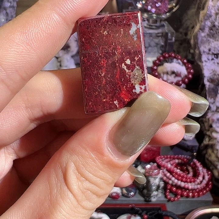 天然辰砂贵州天然万山原石