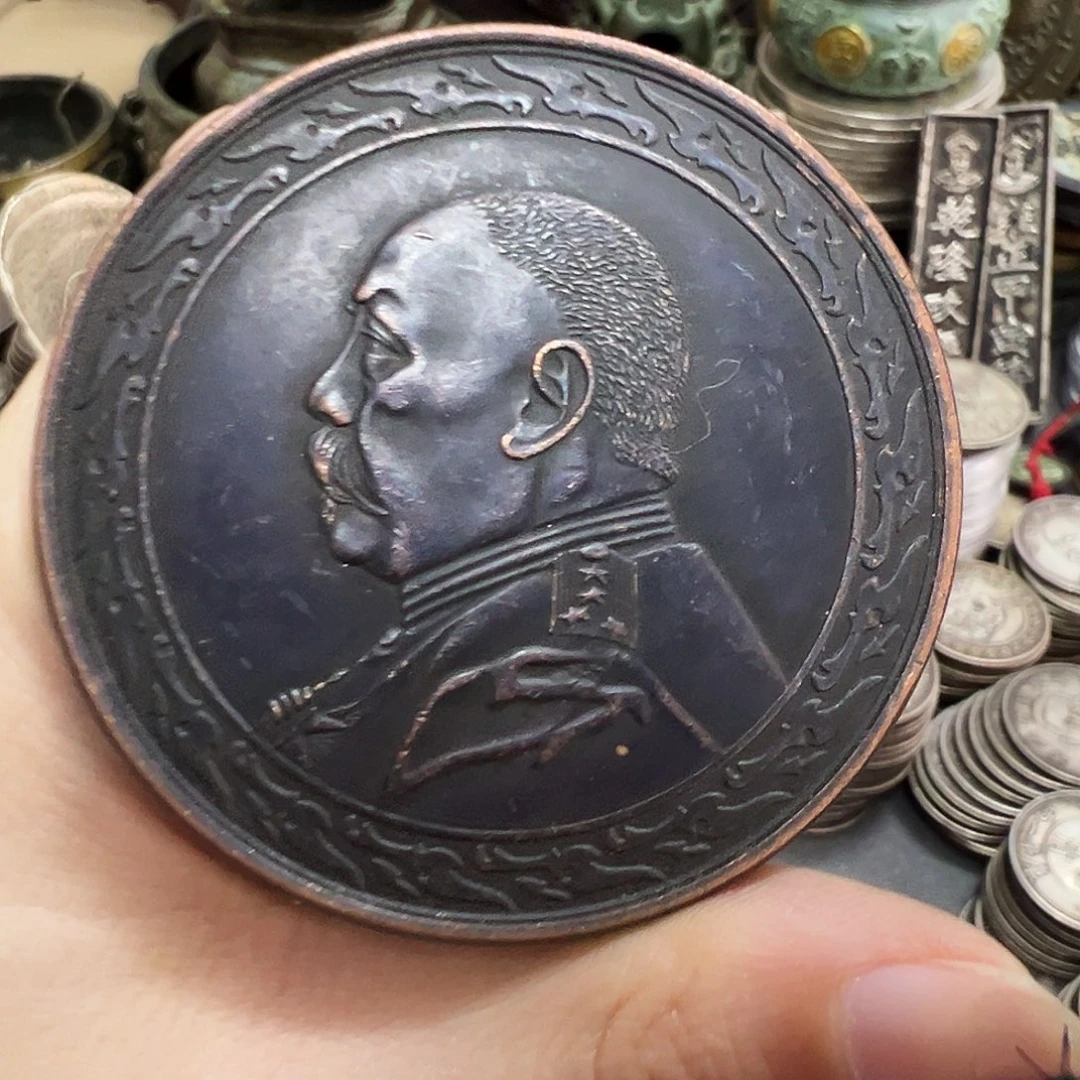 金属复古风格摆件