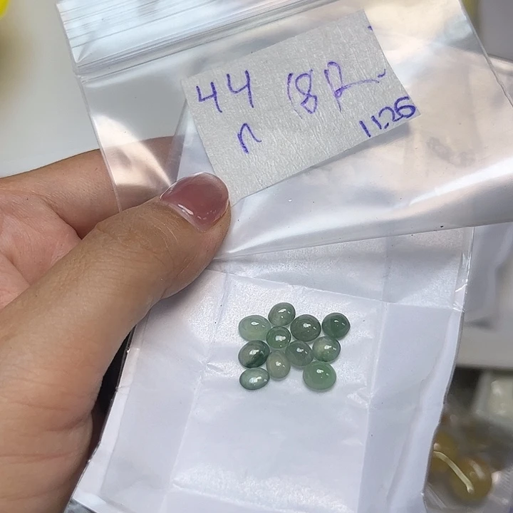 n***定制翡翠未镶嵌不