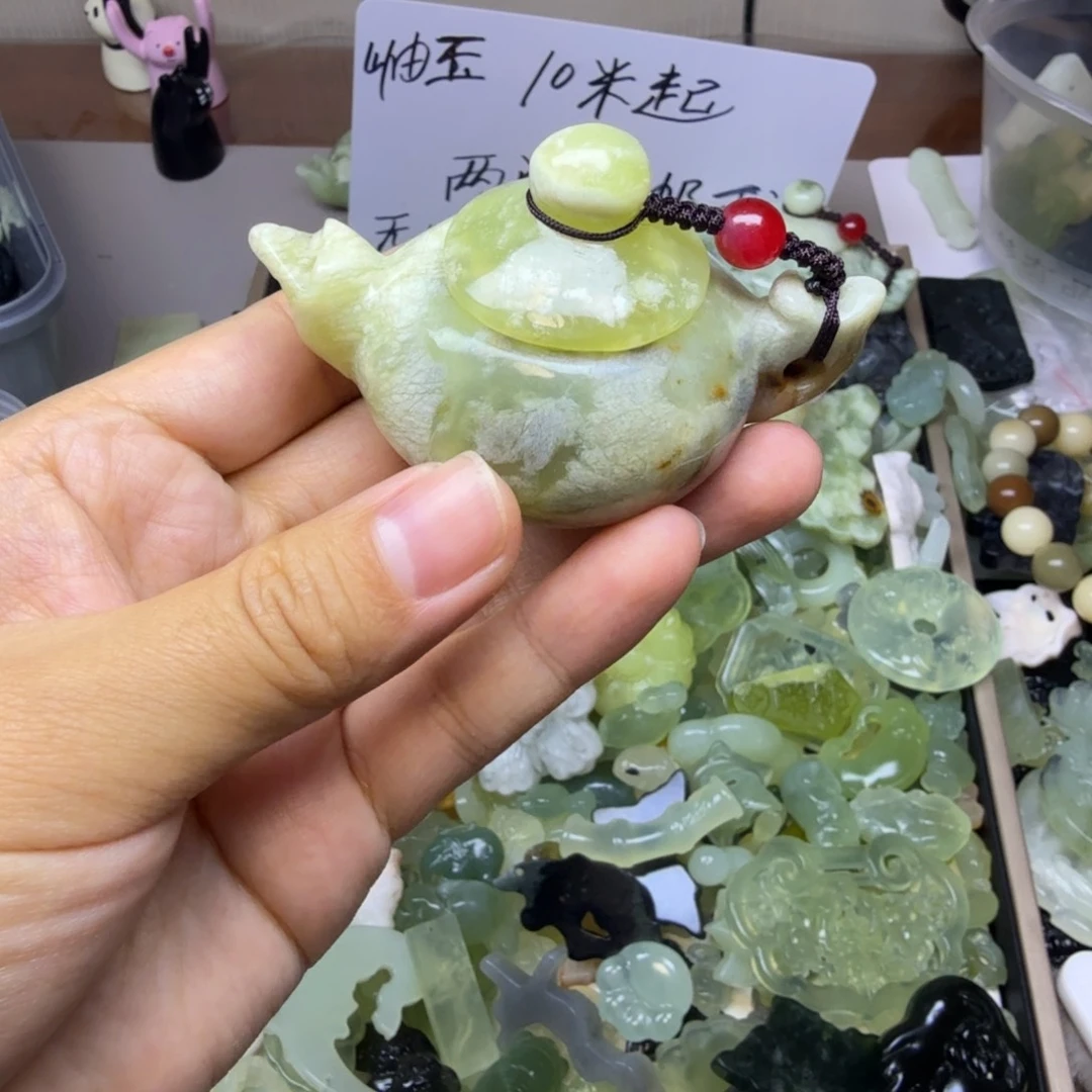 蛇纹石玉合金颈饰