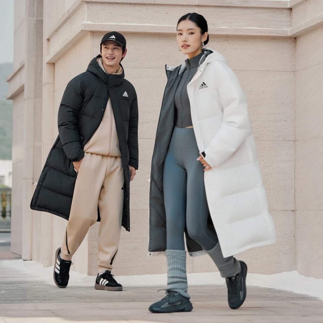 双旦礼遇阿迪达斯官方男女拒水保暖秋冬长款连帽鸭绒羽绒服KE5405