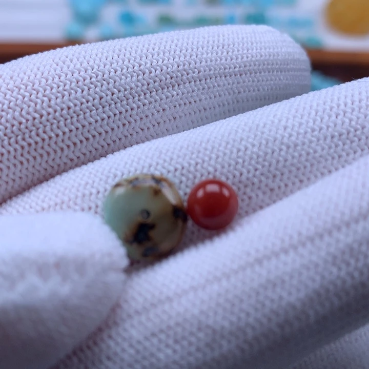 南红玛瑙未镶嵌珠宝奇石