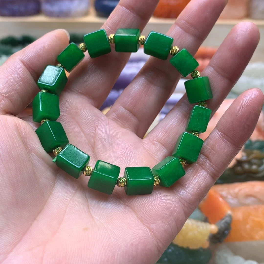 未镶嵌手镯石英质玉