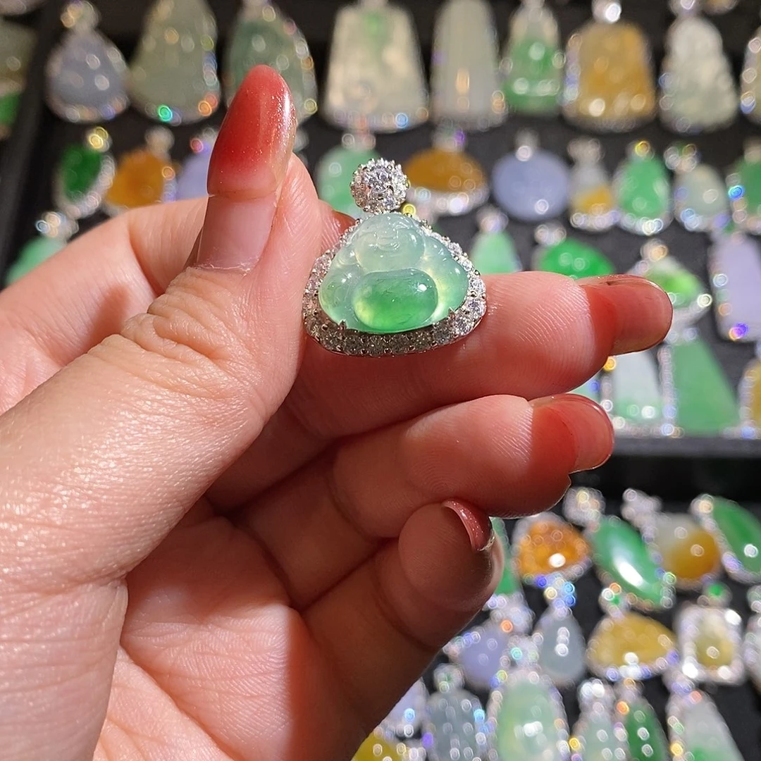 颈饰银S925镶嵌翡翠{****}天然翡翠