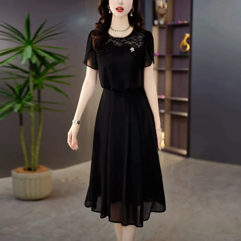 轻奢气质夏季短袖裙子女款爆款2025新款高级感洋气遮肉显瘦连衣裙