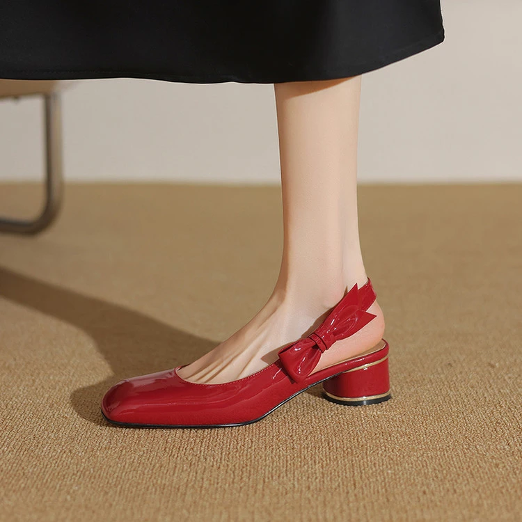 跟高4cm 甜美简约舒适百搭粗跟包头凉鞋夏季法式气质韩版时尚凉鞋