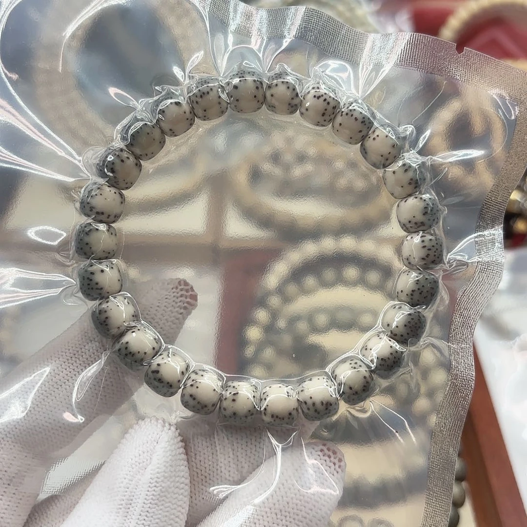 星月菩提吊坠白河豚