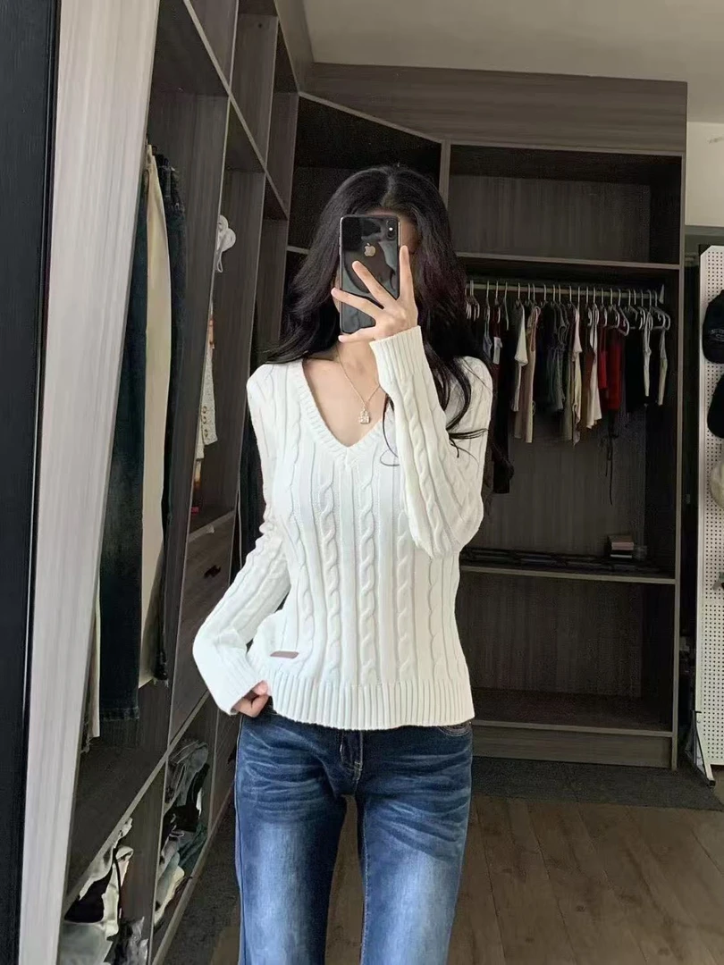 长袖V领针织法式圆领女毛针织衫网红显瘦气质毛衣百搭修身套头女