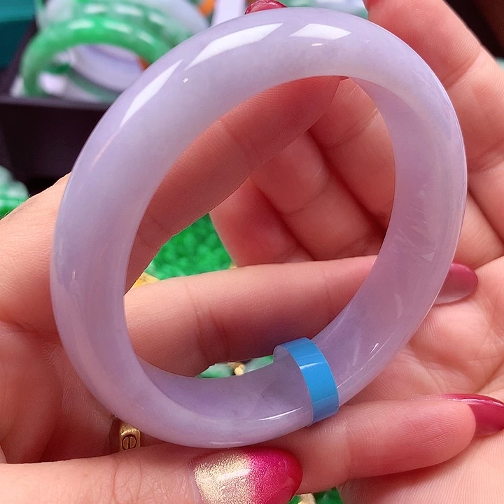 未镶嵌手镯翡翠周*翡翠手镯