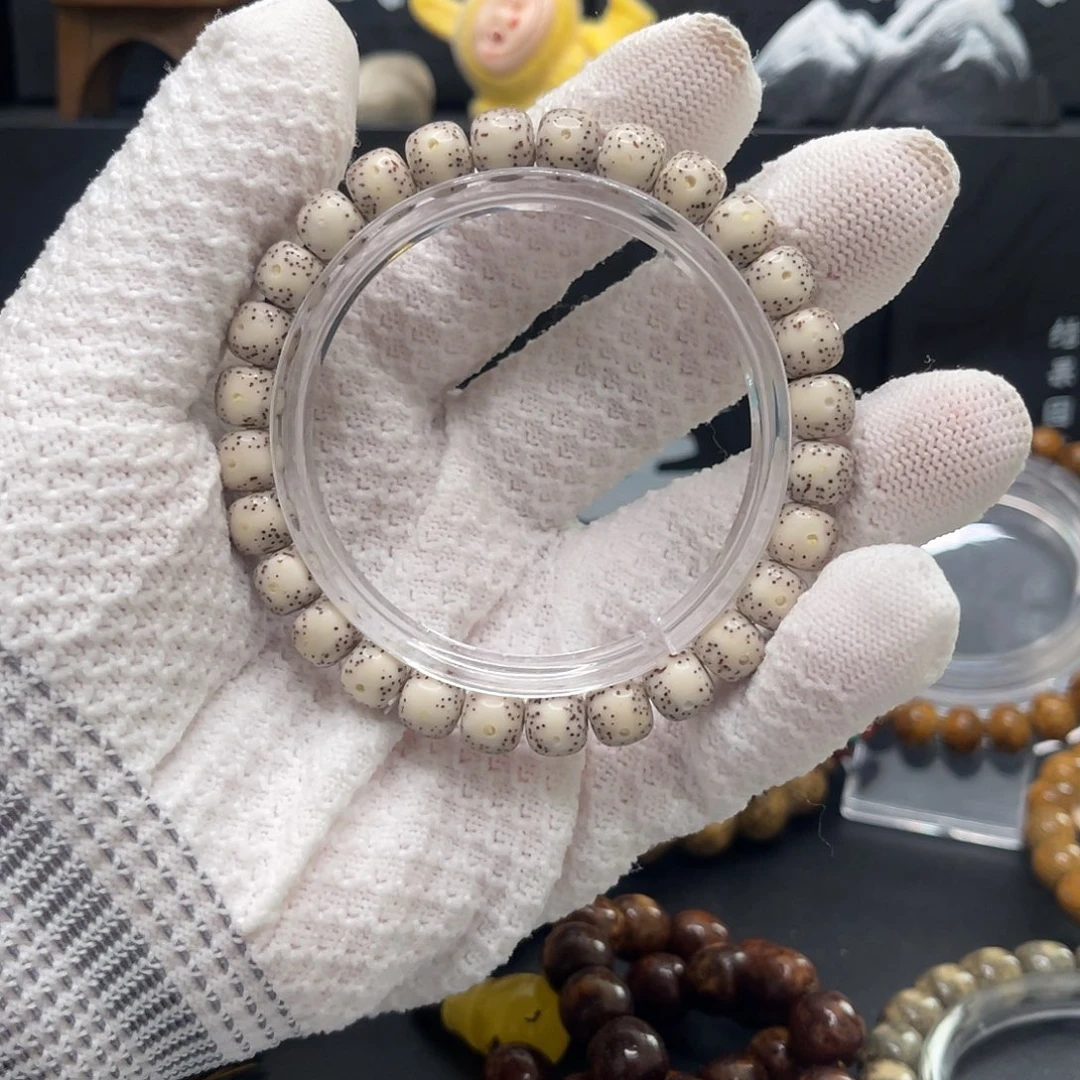 迷***童星月菩提手串石玉骨瓷白8×7黄金瞳