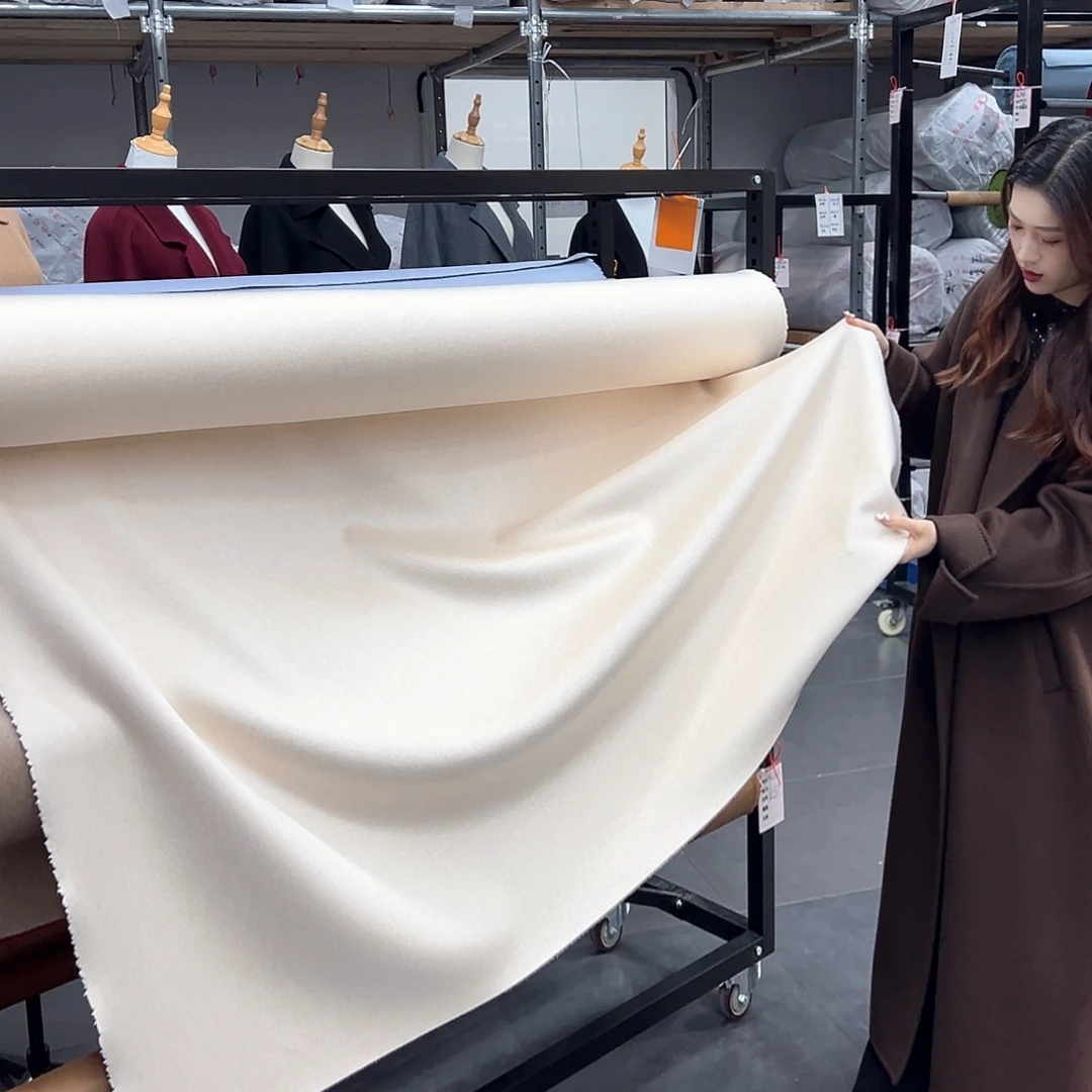 羊毛100%山羊绒大麦色0.95米