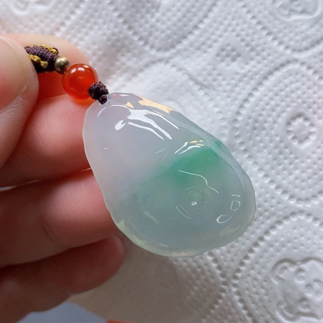 【闪购商品】翡翠吊坠(不含链)未镶嵌4242