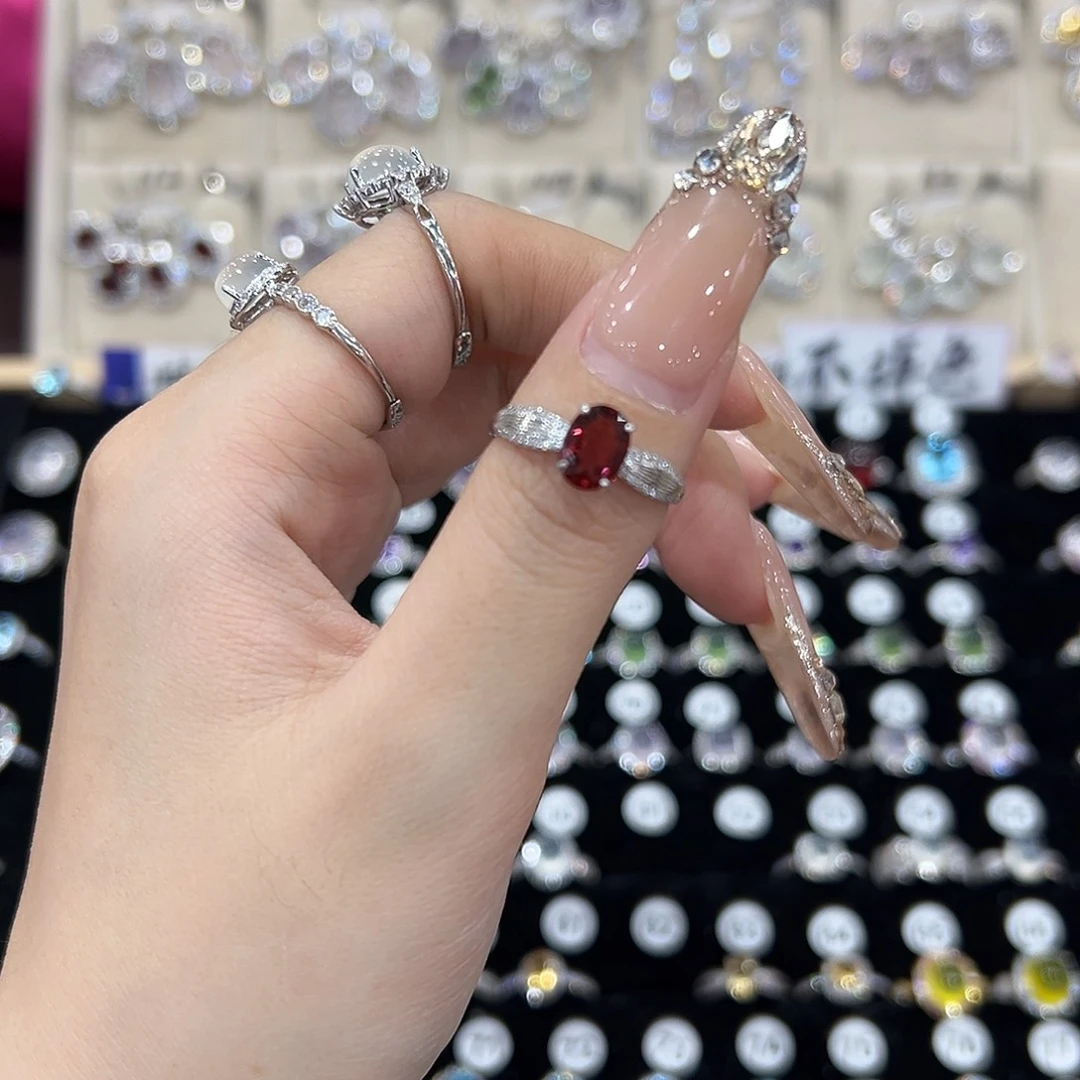 *****石榴石银S925镶嵌戒指