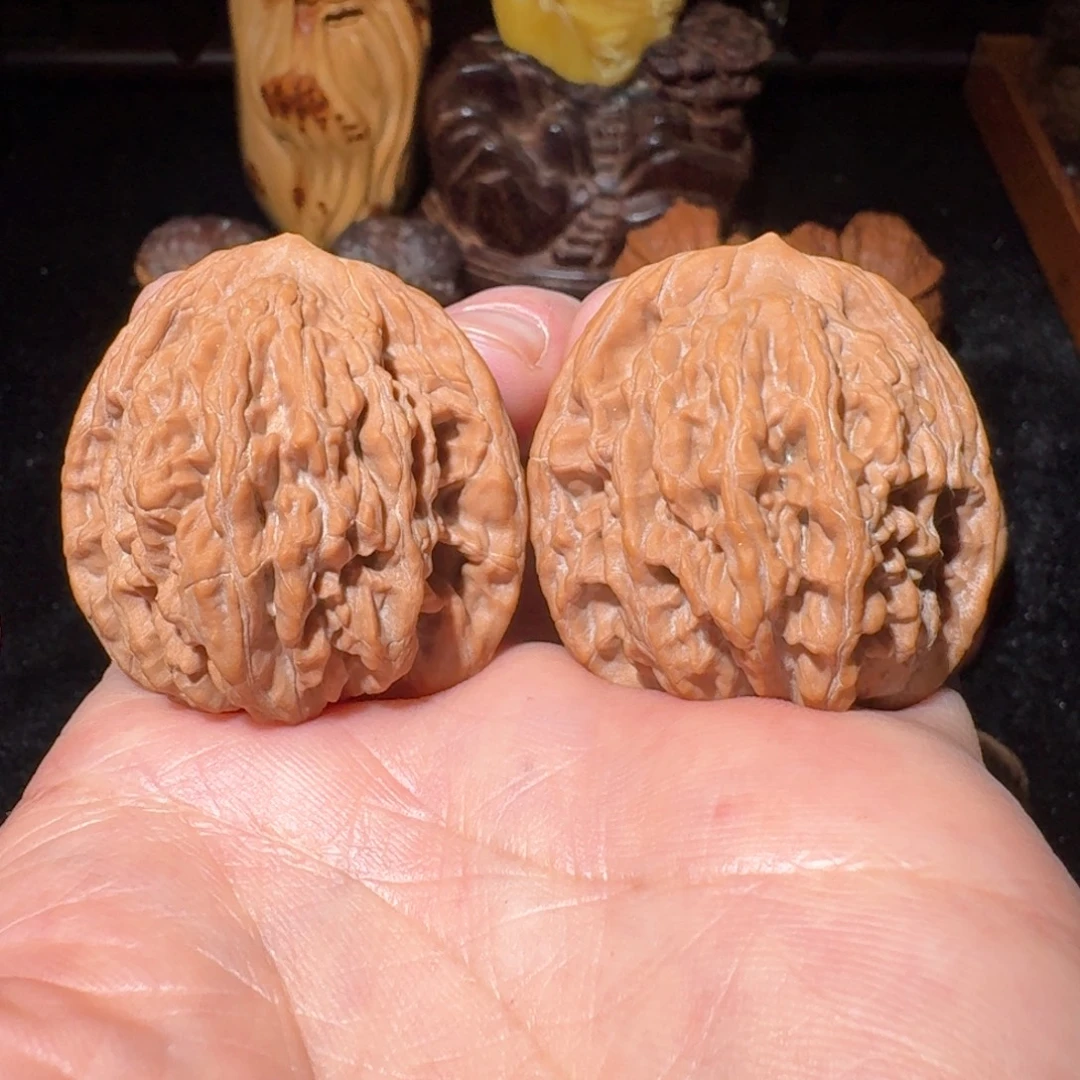 文玩核桃吊坠麦穗虎头