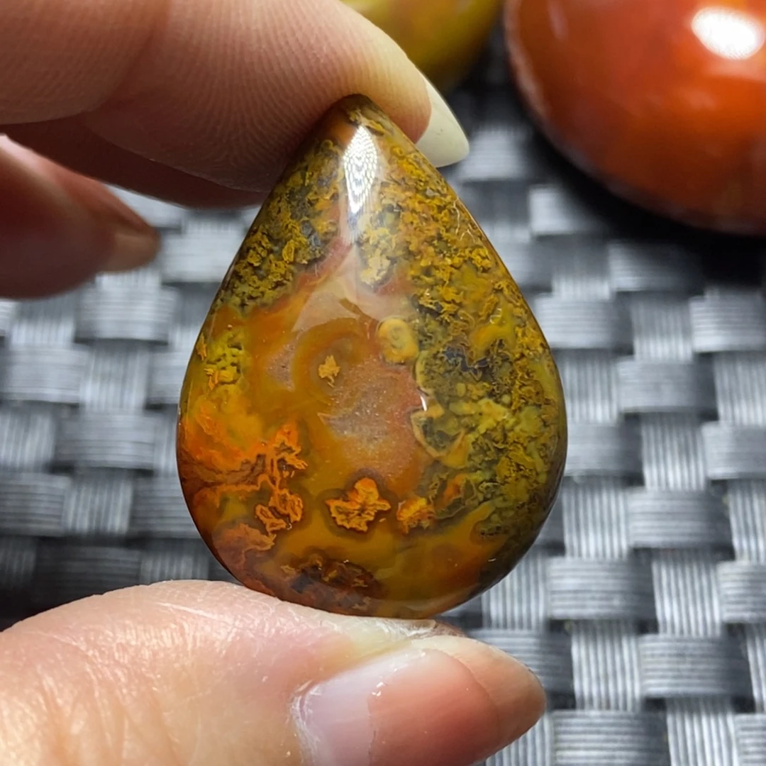 玛瑙/玉髓挂件未镶嵌