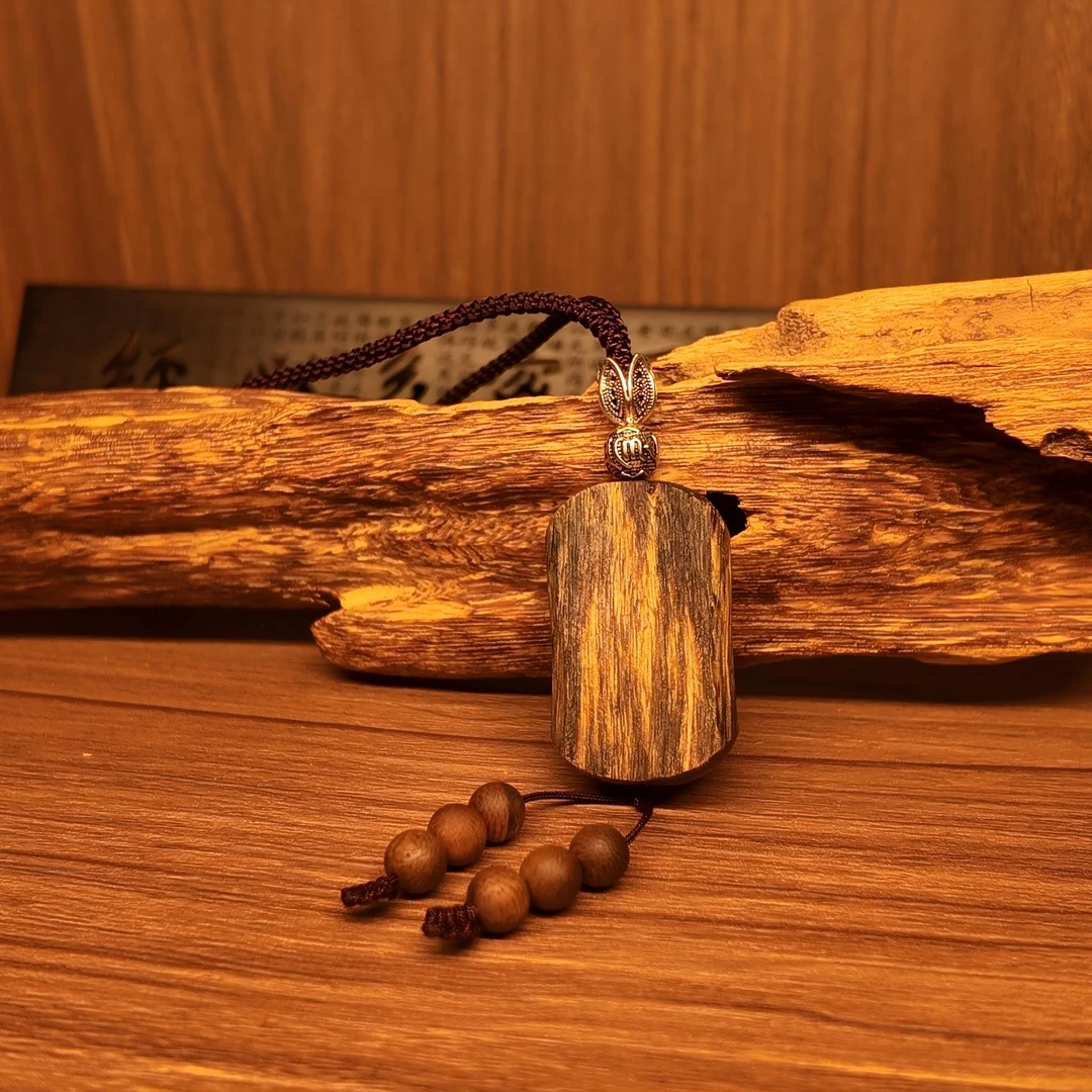 沉香《海南沉香》无事牌  海南莺歌绿棋楠（多样性发一）