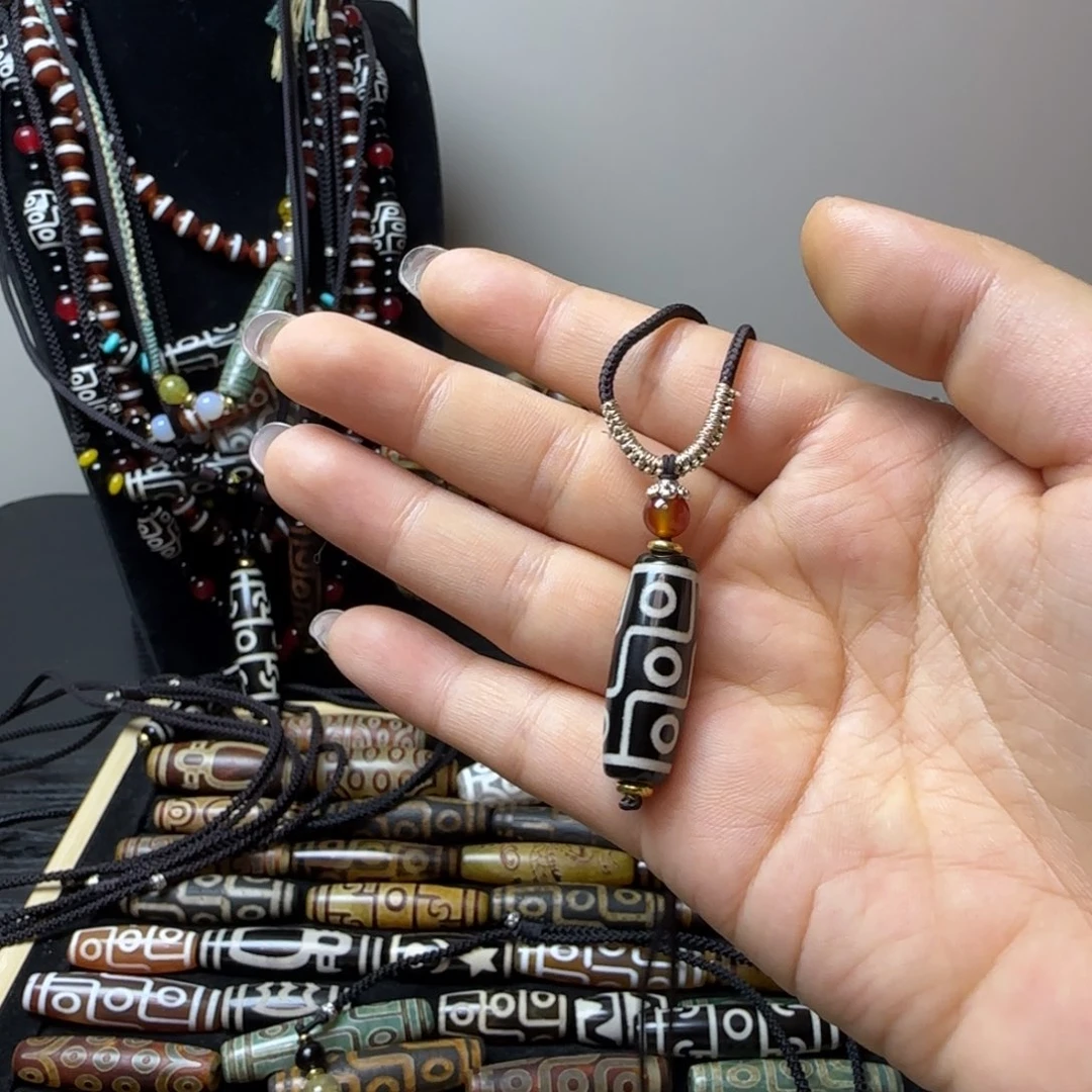 玛瑙/玉髓合金颈饰