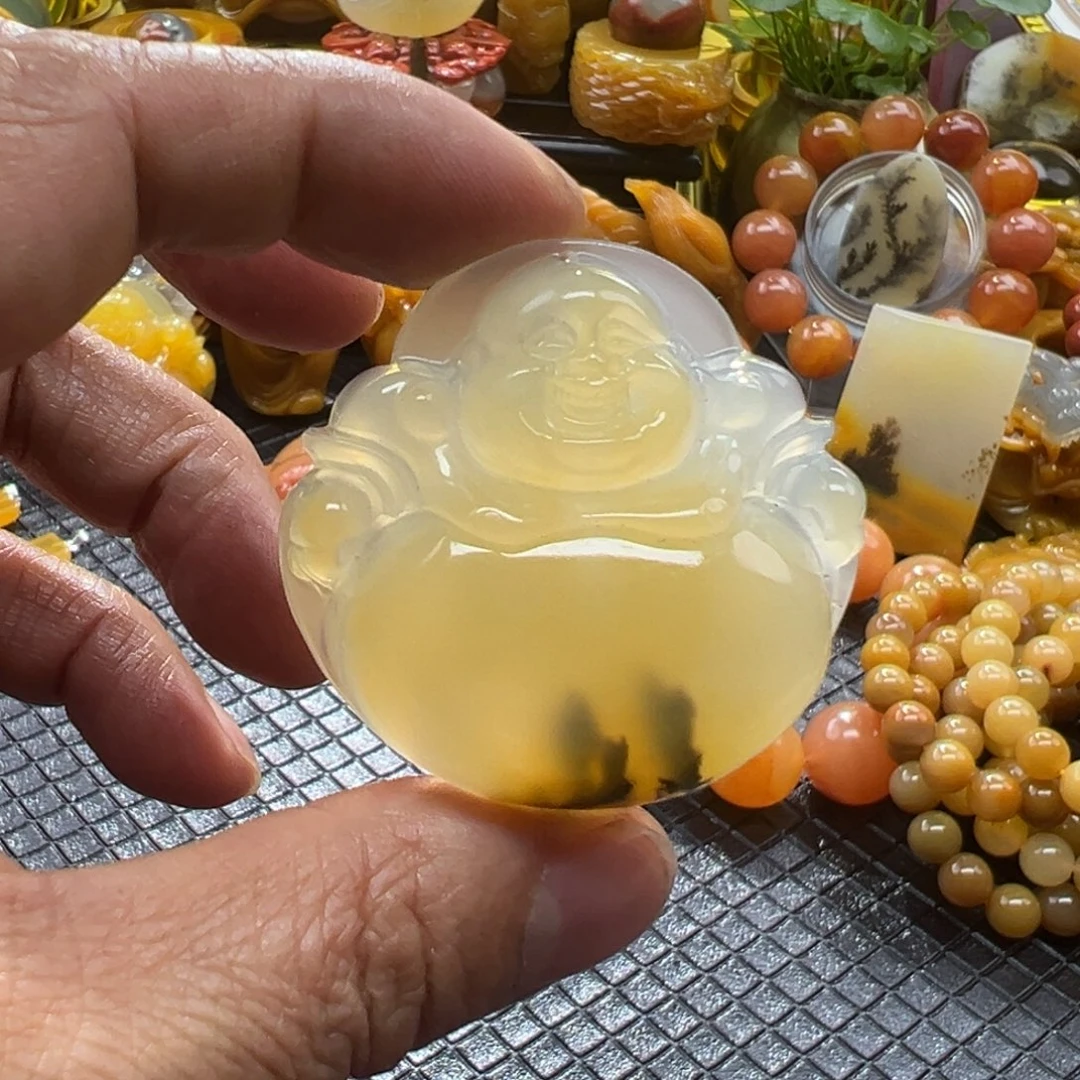 石英质玉未镶嵌颈饰