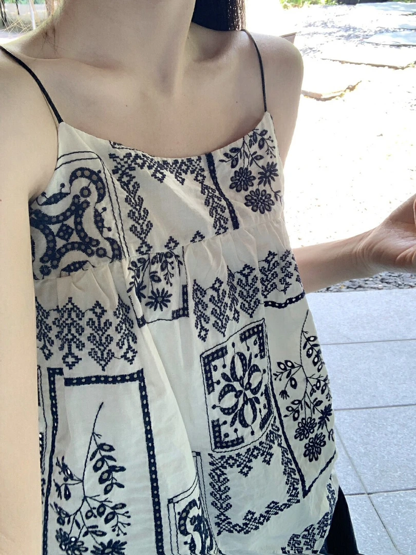 民族风复古印花吊带小衫6999 肩带可调 衣长46