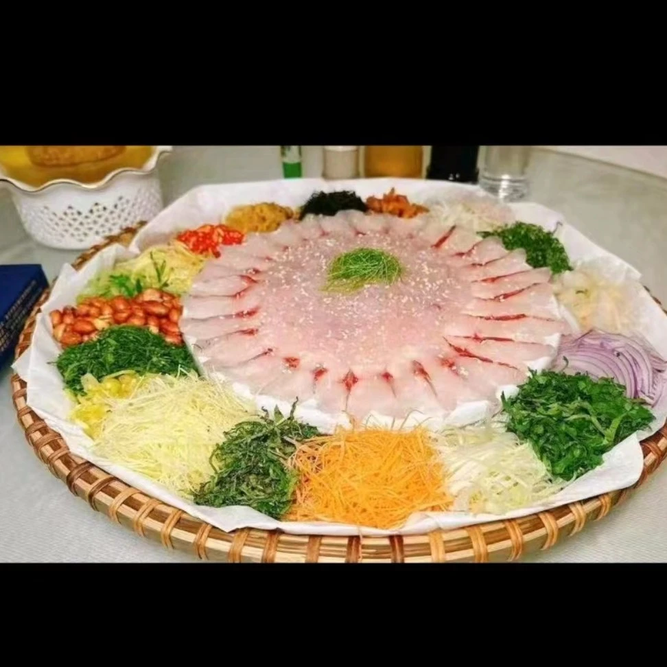 横县鱼生《罗非》活鱼约二斤（含配料+酱料)