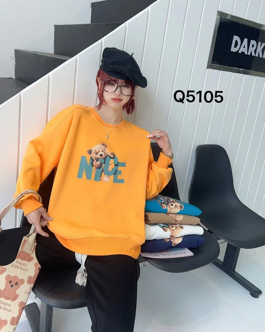 K2-1【TW-5105】nice小熊印花圆领女士宽松卫衣