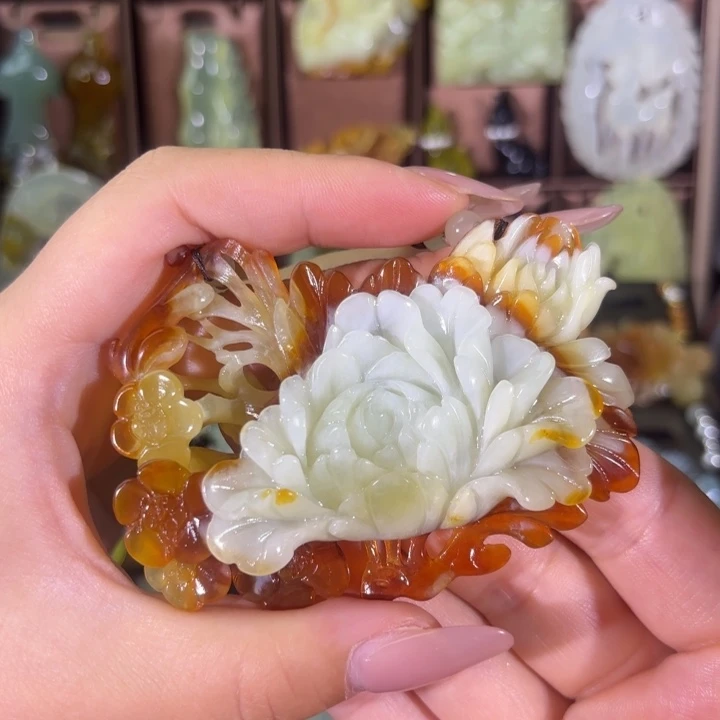 蛇纹石玉合金颈饰