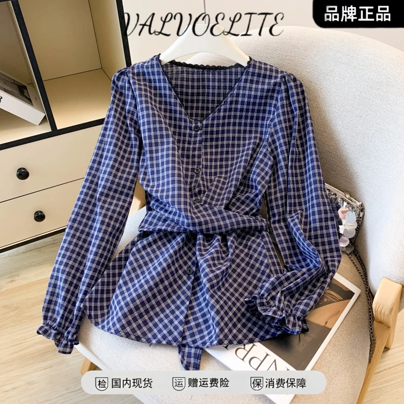 深蓝色格子长袖衬衫女秋装2025新款大码胖mm高级收腰绑带遮肚上衣
