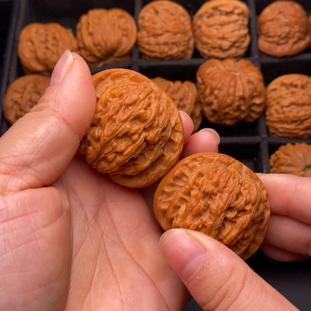把件文玩核桃秦岭野生核桃