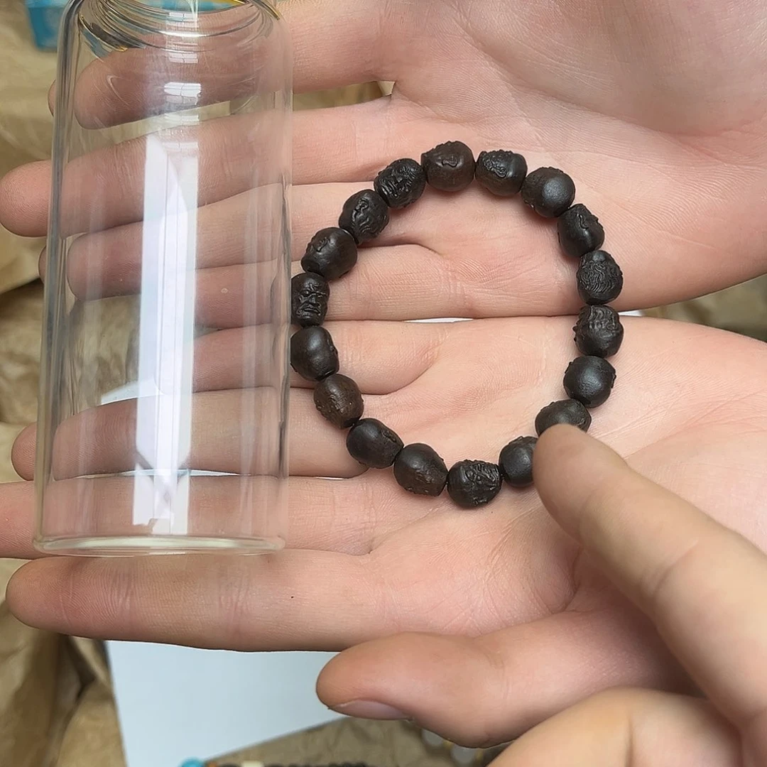 大叶紫檀（黑酸枝木类）