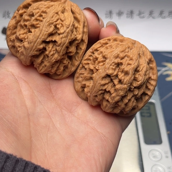 文玩核桃把件粗筋43