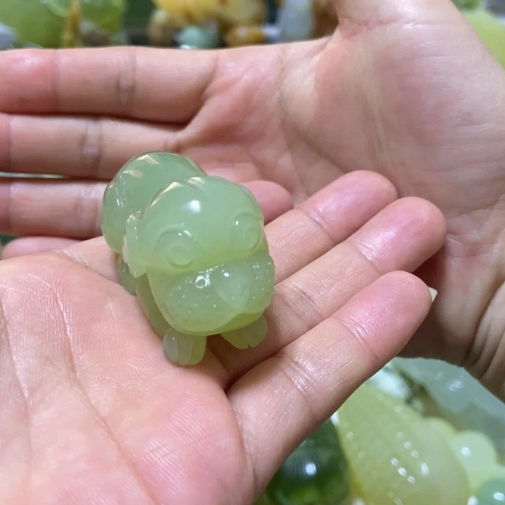 【闪购商品】未镶嵌蛇纹石玉把件