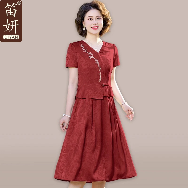 夏季薄款喜婆婆礼服高贵年轻2025新款中年妈妈婚宴装中国风连衣裙