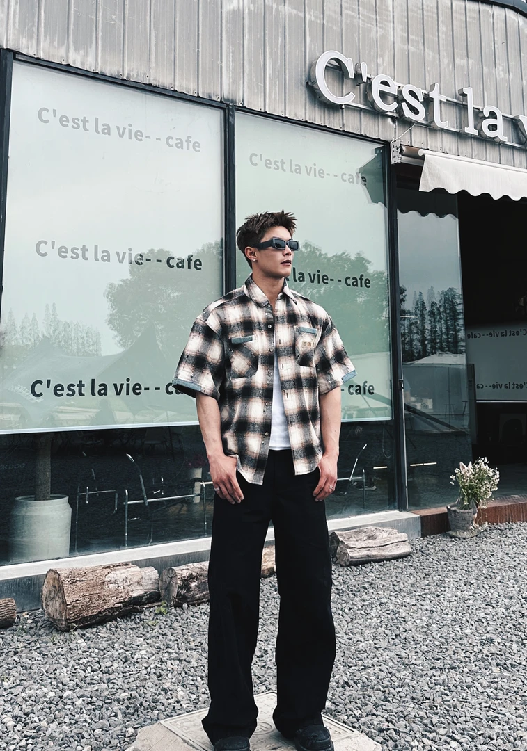 日系棋盘格子夏季印花破洞美式休闲复古情侣衬衫上衣宽松衬衣