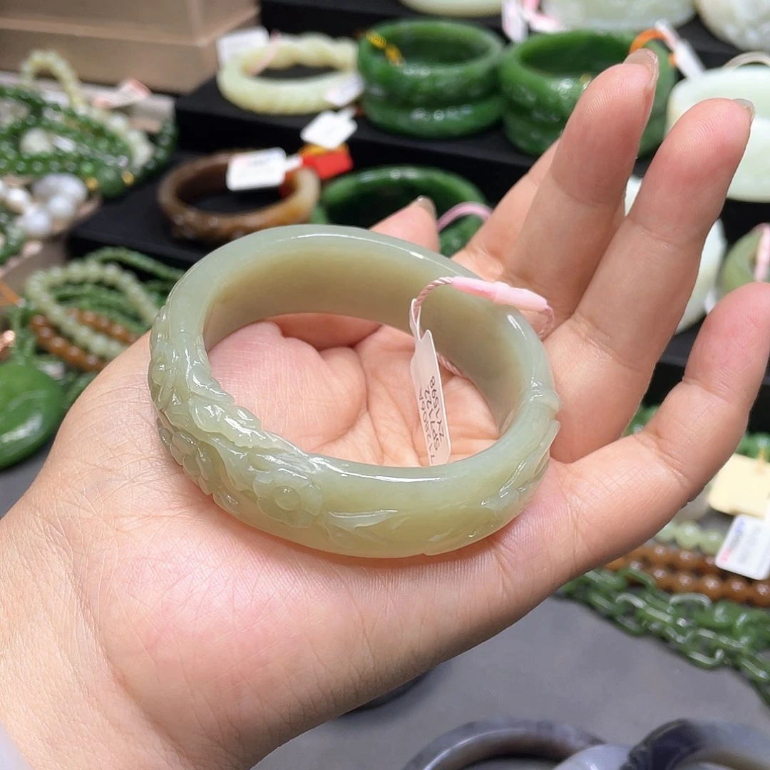 和田玉手镯56圈口57未镶嵌