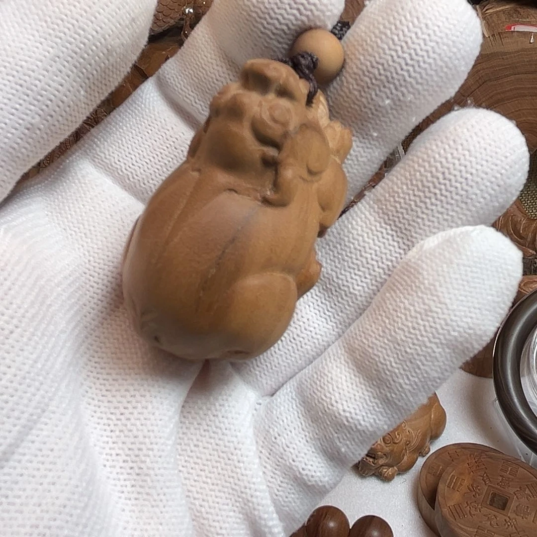 檀香木无事牌瑕疵的貔恘老山檀